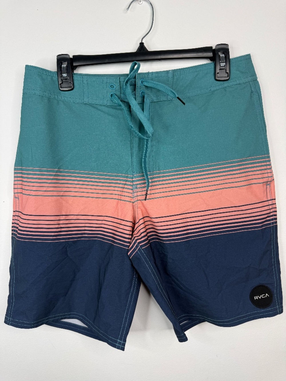RVCA Nature Board Shorts, size 31 (s)